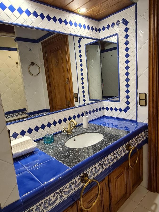 Can Vila Rupit Bagian luar foto